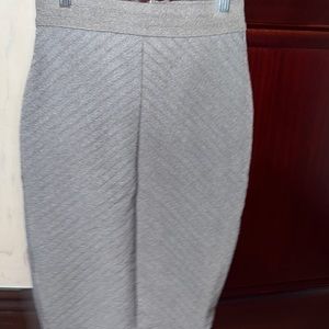 Very flattering bandage pencil skirt. New w/o tags